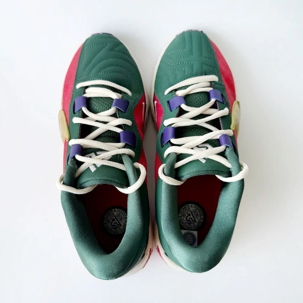 Nike zoom freak